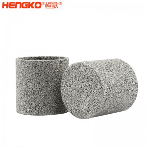 恒歌粉末燒結(jié)不銹鋼濾筒防塵透氣濾芯過(guò)濾精準(zhǔn)壽命長(zhǎng)，應(yīng)用于化學(xué)分析